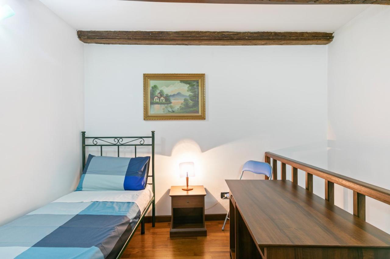 Apartment Vittorio Emanuele & Via Roma Colorful Palermo