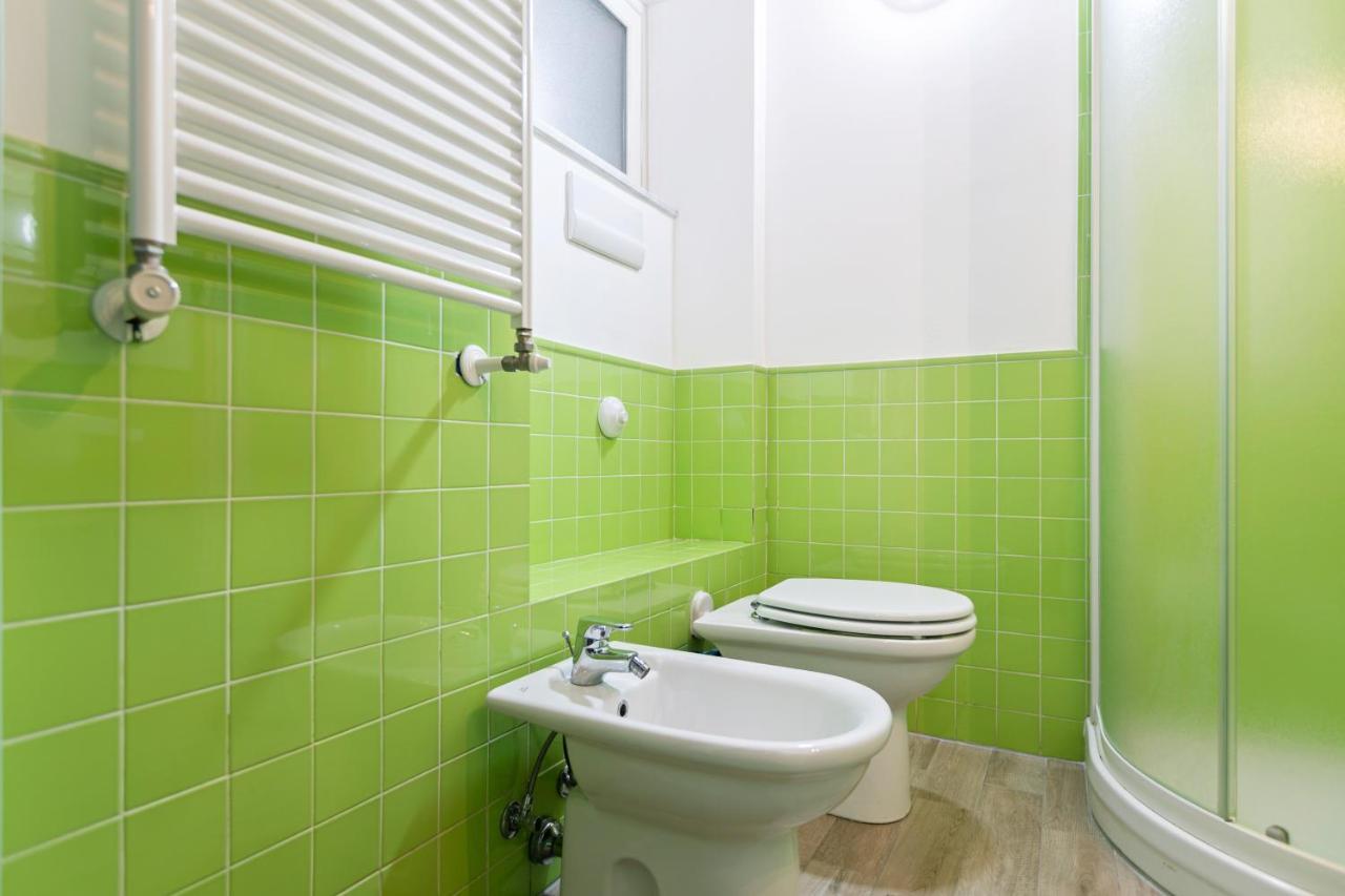 Apartamento Vittorio Emanuele & Via Roma Colorful
